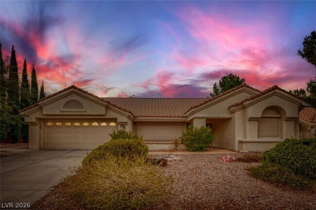 Building Photo - 3009 Linkview Dr