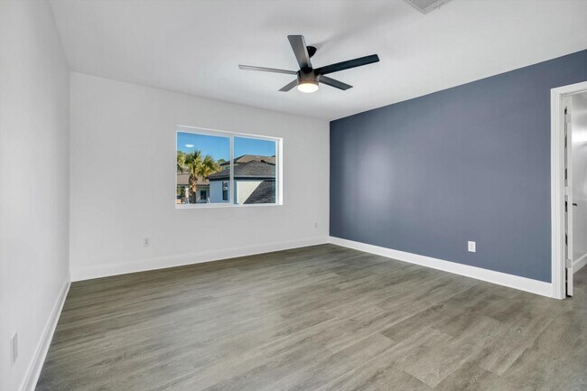 Building Photo - 12564 Memorial Dr
