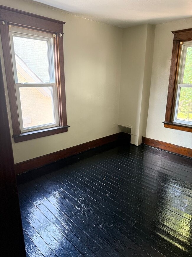 Building Photo - 3 Bedroom 2 Bath in Carlisle, PA!