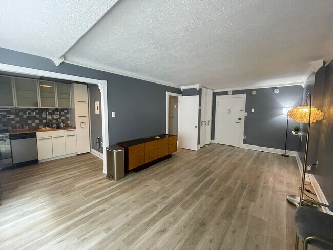 Building Photo - 1440 N. Street, NW