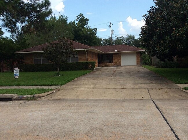 Building Photo - 4033 Osby Dr