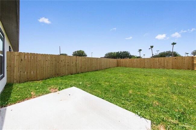 Building Photo - 24 Alegre Dr