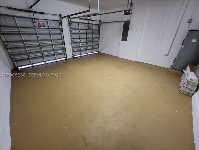 Building Photo - 11480 82th