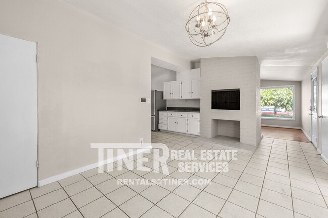 Building Photo - 8968 Talisman Dr