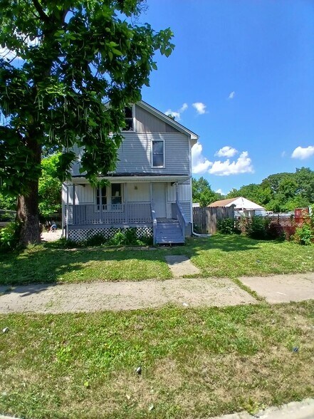 Primary Photo - 2002 Minnesota Ave