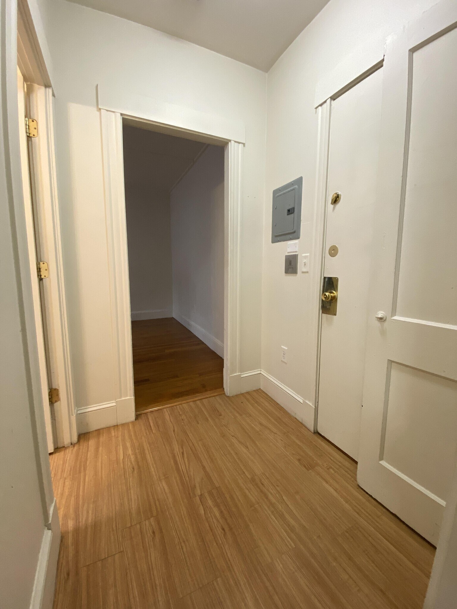 Building Photo - 1108 Boylston St