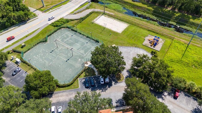 Building Photo - 5548 Metrowest Blvd