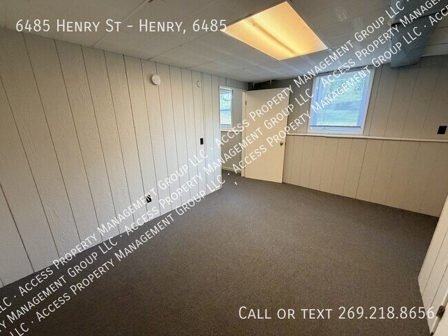 Building Photo - 6485 Henry St