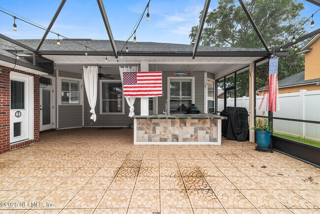 Building Photo - 4032 Lonicera Loop