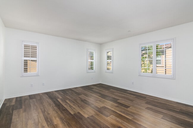 Building Photo - 3558 Summit Trail Ct
