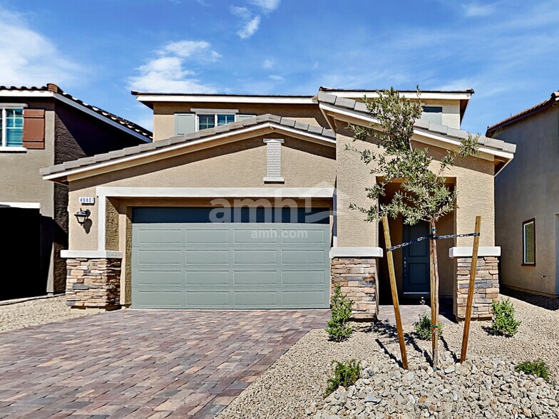 Primary Photo - 4840 Blushing Star St