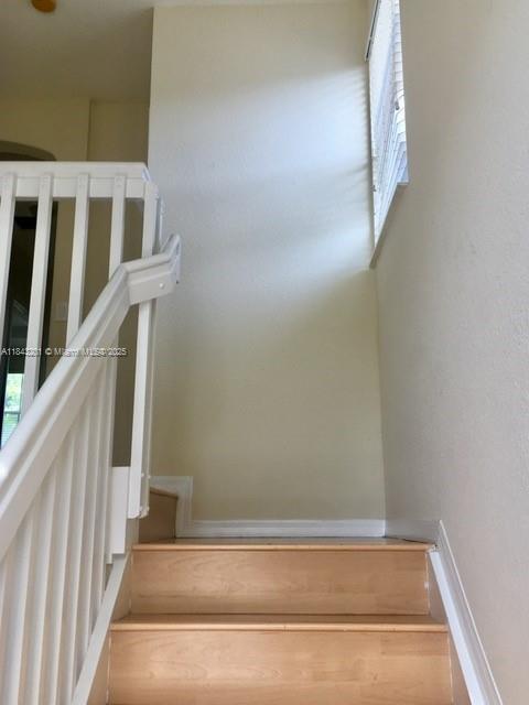Building Photo - 8438 SW 166th Pl
