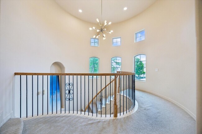 Building Photo - 11218 French Oak Ln