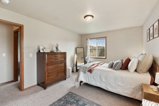 Building Photo - 1040 Timber Spgs Ct