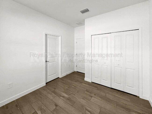 Building Photo - 10706 Clementine Pl