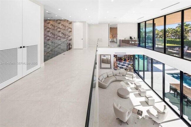 Building Photo - 1102 Washington St