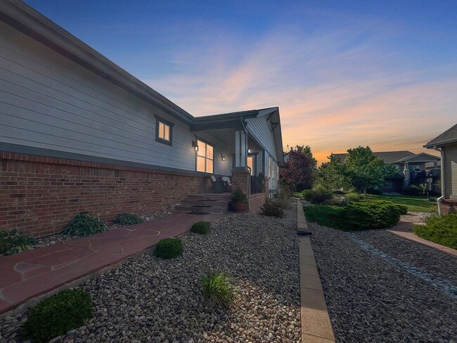 Building Photo - Heritage Eagle Bend Winter•Jan-March•Adult...