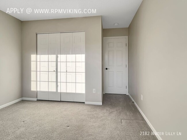 Building Photo - 3br 2.5ba 2cg ~ Security Deposit Free Alte...