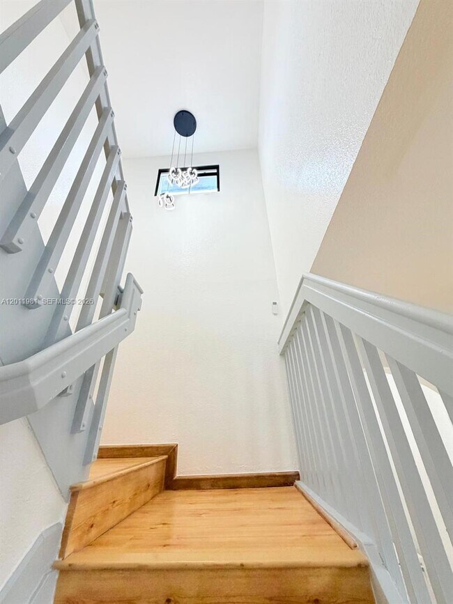 Building Photo - 4435 SW 160th Ave
