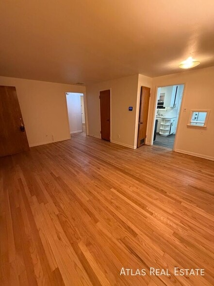 Building Photo - 5110 S Pearl St