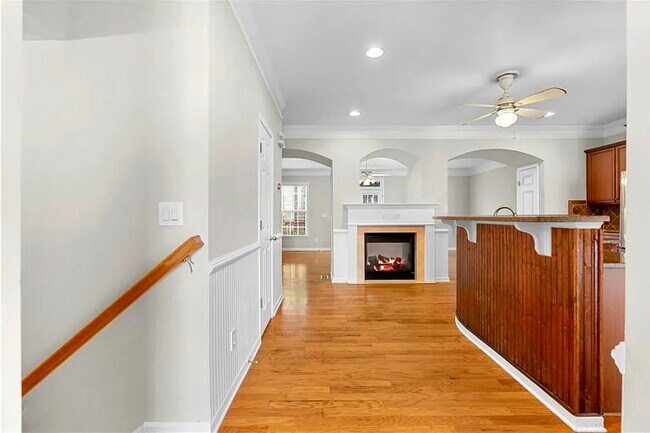 Building Photo - 6061 Farrell Way
