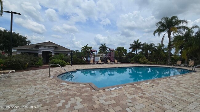 Building Photo - 149 Broyles Dr