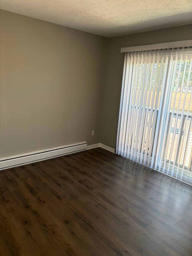 Building Photo - 1516 Avery St