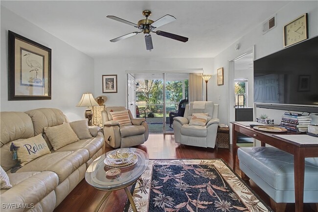 Building Photo - 28201 Pine Haven Way