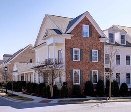 Building Photo - CASEYBLVD4335