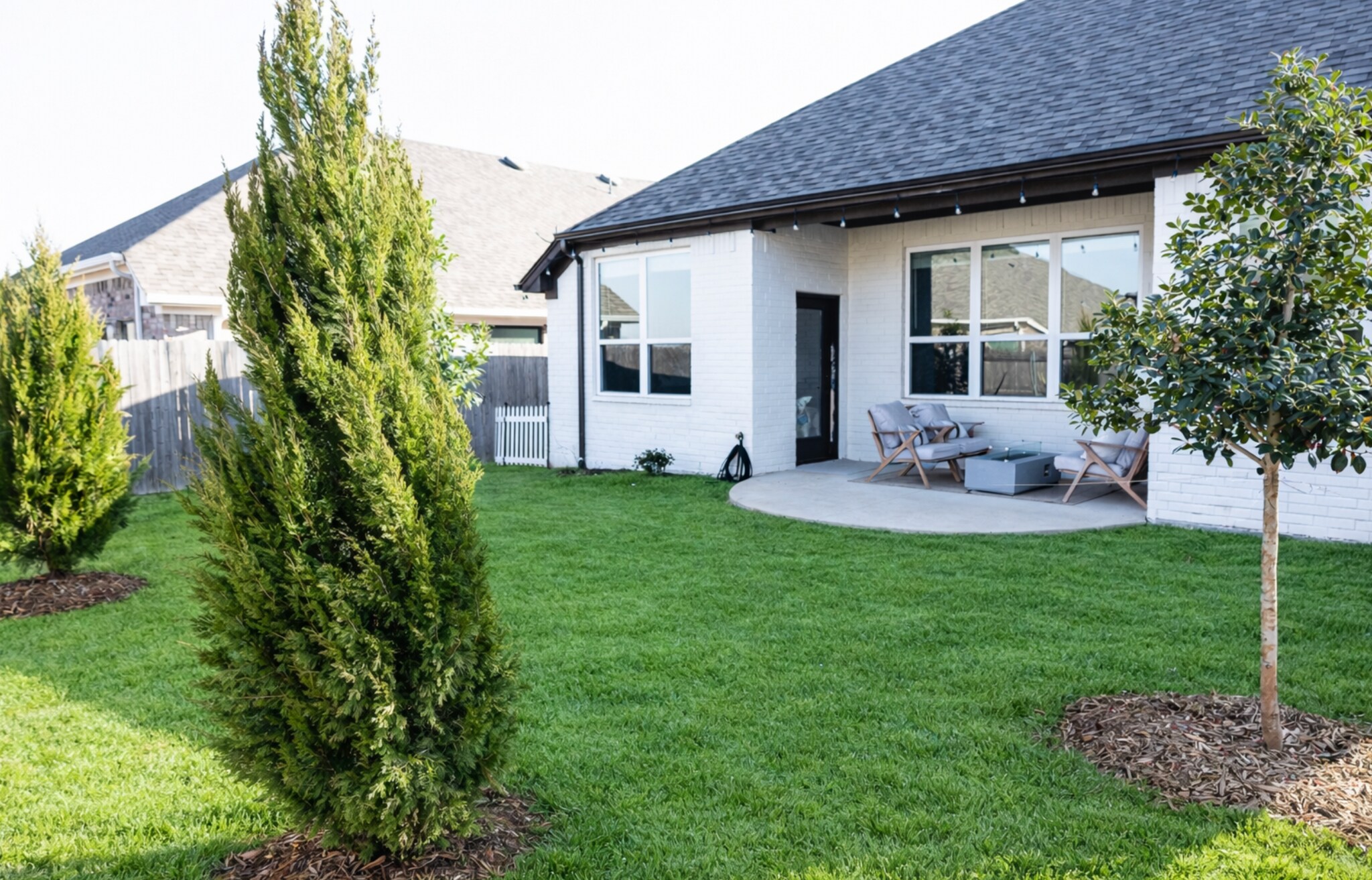 Building Photo - 3802 Bedrock Dr