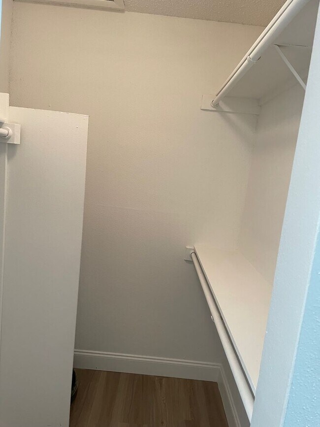 Building Photo - 3764 Idlebrook Cir
