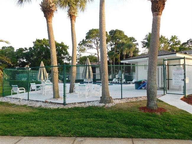 Building Photo - 105 Windward Pl