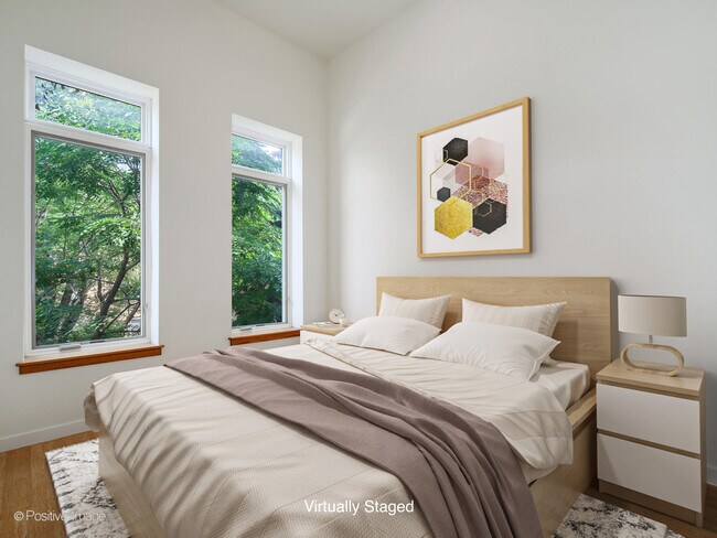 Building Photo - 842 N Wolcott Ave