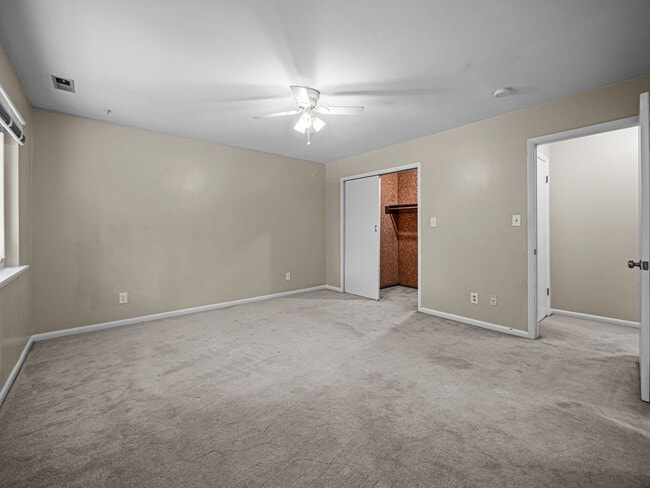 Building Photo - Welcome to Branchwood Townhomes!