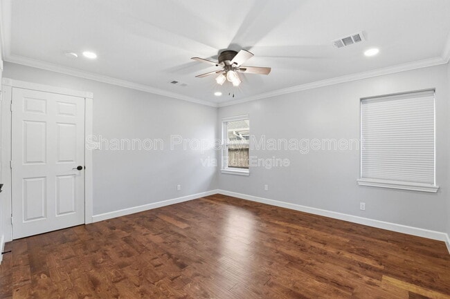 Building Photo - 2019 Brimberry St