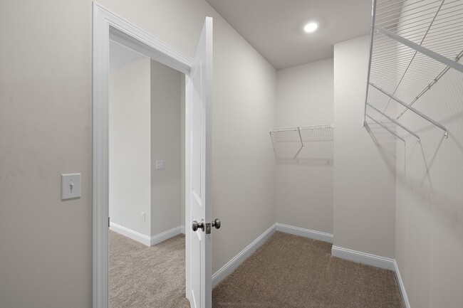 Building Photo - ***Brand New 4/3 in Olde Liberty Golf Community***