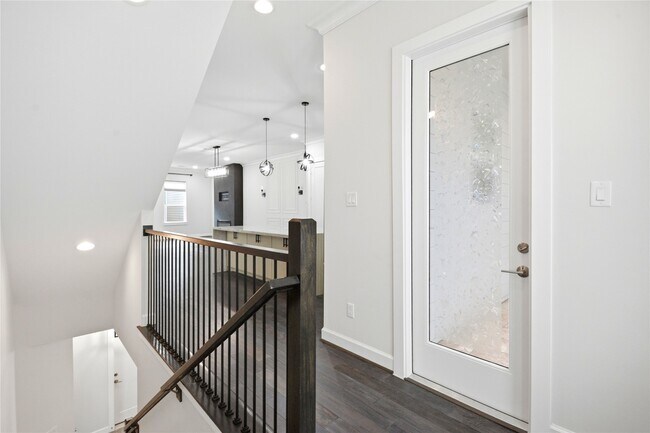 Building Photo - 849 Fisher St