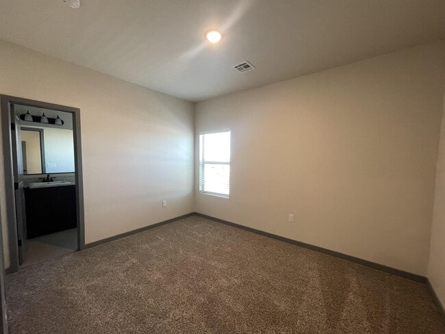 Building Photo - 8902 Herbert St