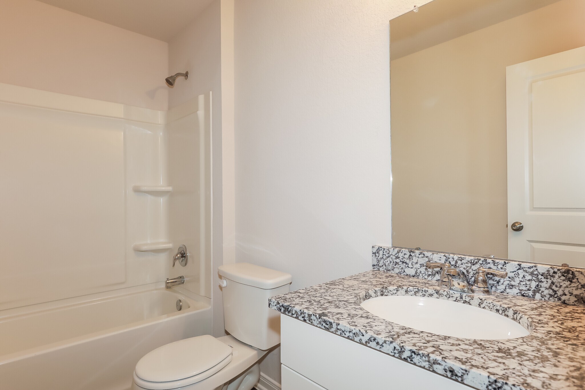 Building Photo - 14211 Green Wing Cir