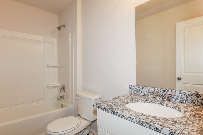Building Photo - 13011 S Green Wing Cir