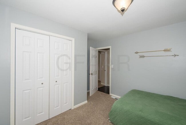 Building Photo - Awesome 5 Bedroom, 3 Bathroom Single Family Home for Rent in EGF