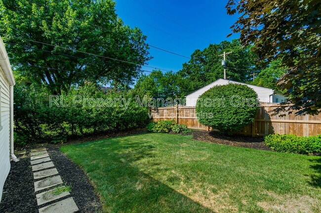 Building Photo - 459 Blenheim Rd