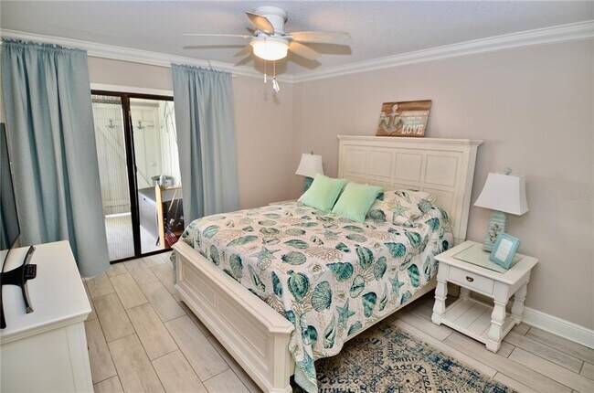 Building Photo - 814 Bahia Del Sol Dr