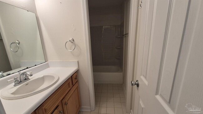Building Photo - 7884 Bay Meadows Dr