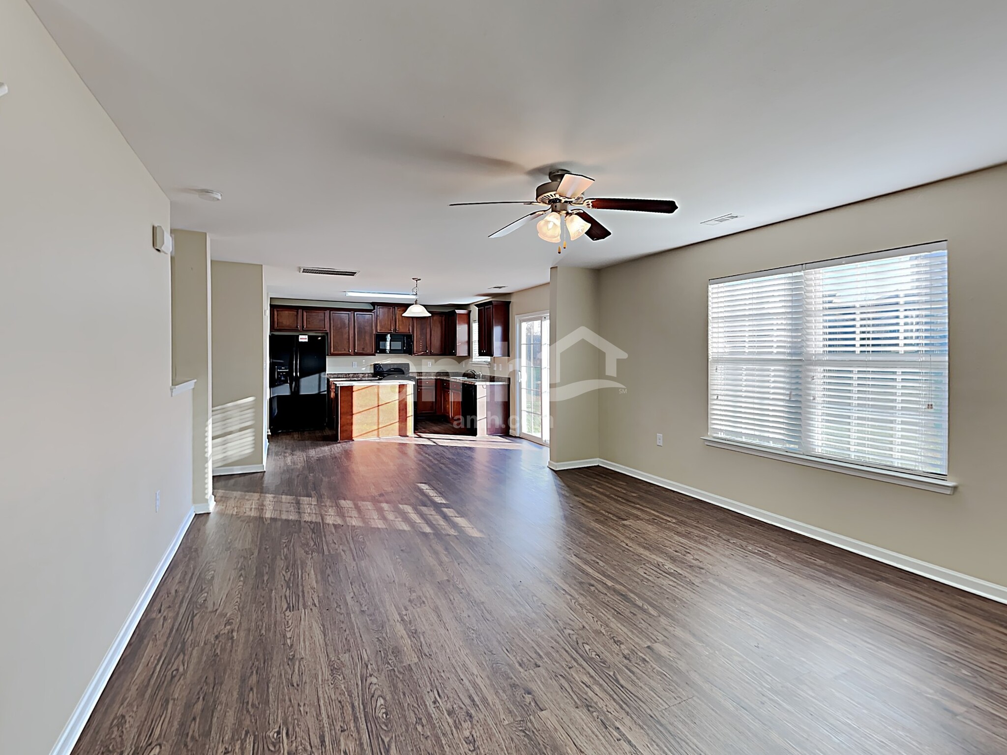 Building Photo - 2848 Tall Oaks Dr