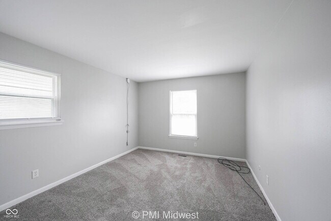 Building Photo - 3026 Osceola Ln