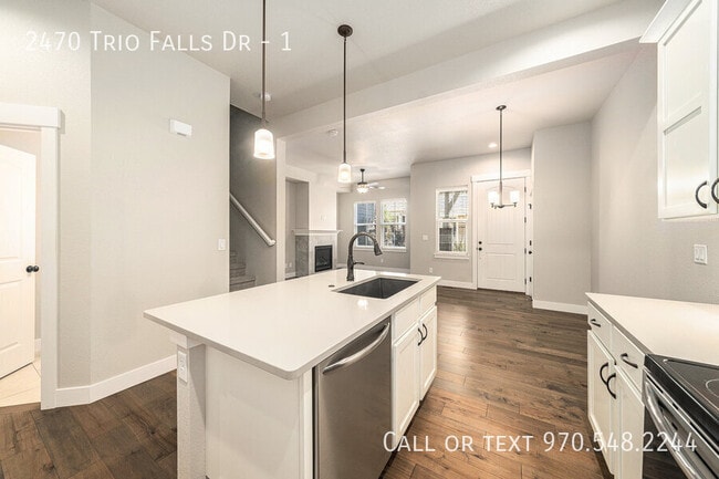 Building Photo - 2470 Trio Falls Dr