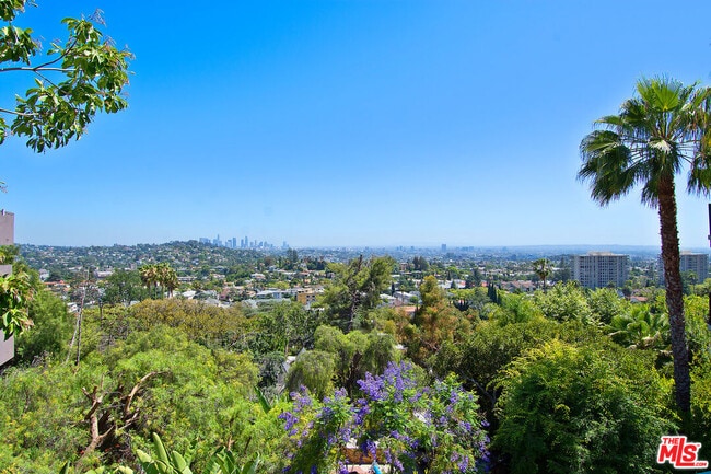 Building Photo - 4130 Parva Ave