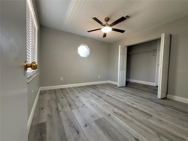 Building Photo - 2717 Warwick Terrace