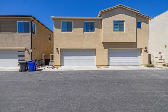 Building Photo - 27233 W Red Willow Ct